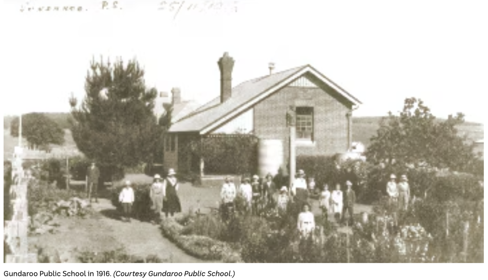 The Gundaroo Public School 1916